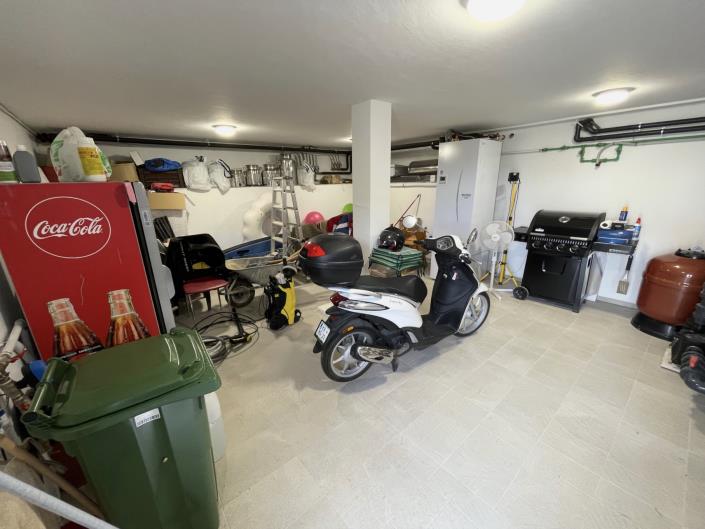 Image No.16-5 Bed Villa / Detached for sale