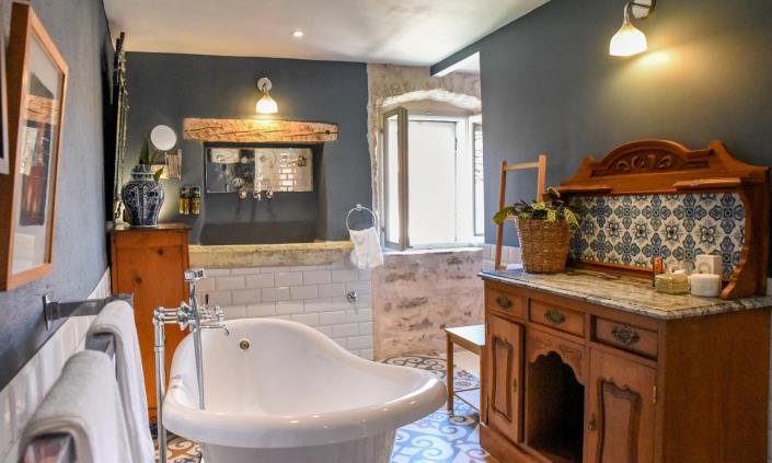 Image No.9-3 Bed Villa for sale