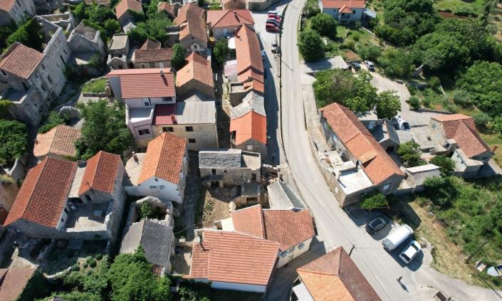 Image No.2-Maison de 3 chambres à vendre à Vrbanj