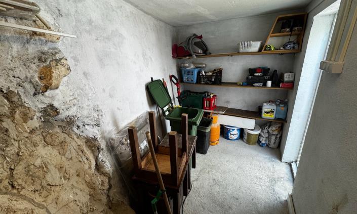 Image No.13-3 Bed Apartment for sale