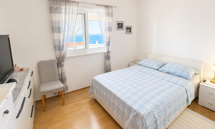 Image No.8-Appartement de 2 chambres à vendre à Hvar