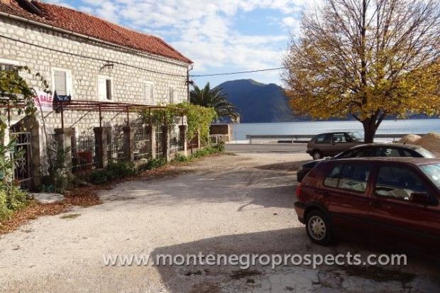 Image No.3-Maison de 2 chambres à vendre à Kotor
