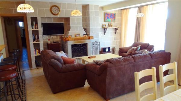 Image No.3-2 Bed Apartment for sale