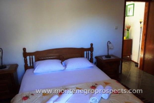 Image No.13-7 Bed House for sale