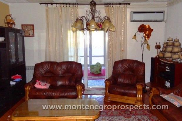 Image No.12-7 Bed House for sale