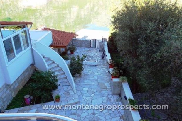 Image No.4-7 Bed House for sale