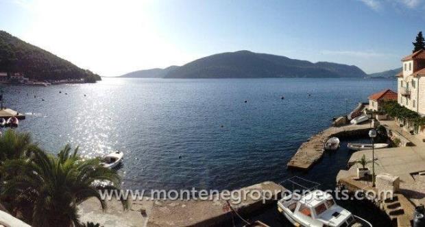 Image No.7-Villa for sale