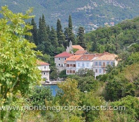 Image No.11-Villa for sale