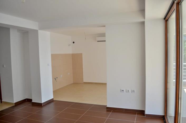 Image No.8-Appartement de 2 chambres à vendre à Dobre Vode