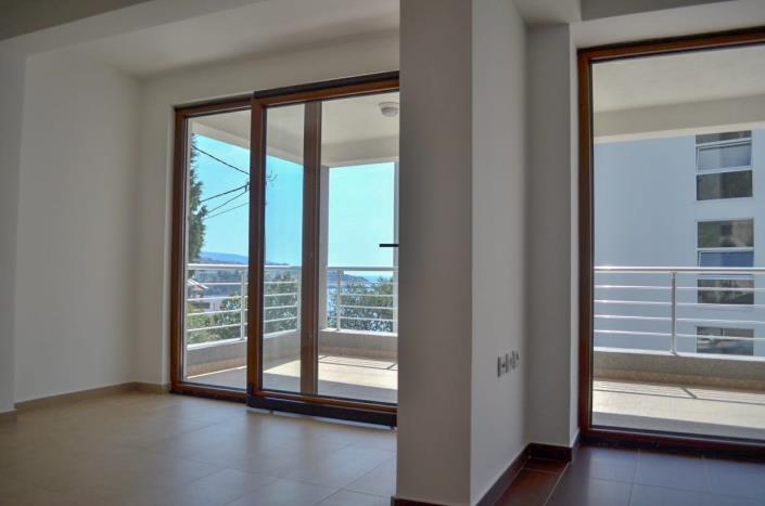 Image No.4-Appartement de 2 chambres à vendre à Dobre Vode