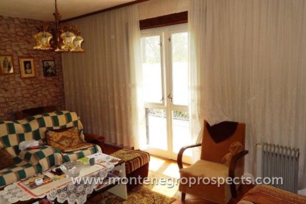 Image No.2-Maison de 4 chambres à vendre à Tivat