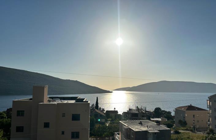 Image No.16-Maison de 4 chambres à vendre à Kumbor