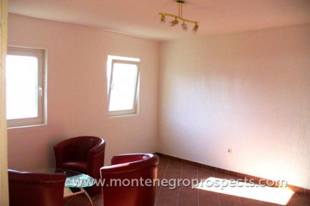 Image No.3-Maison de 2 chambres à vendre à Bijela