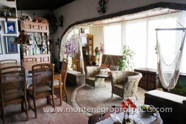 Image No.6-3 Bed House for sale