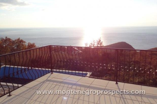 Image No.10-4 Bed Villa for sale