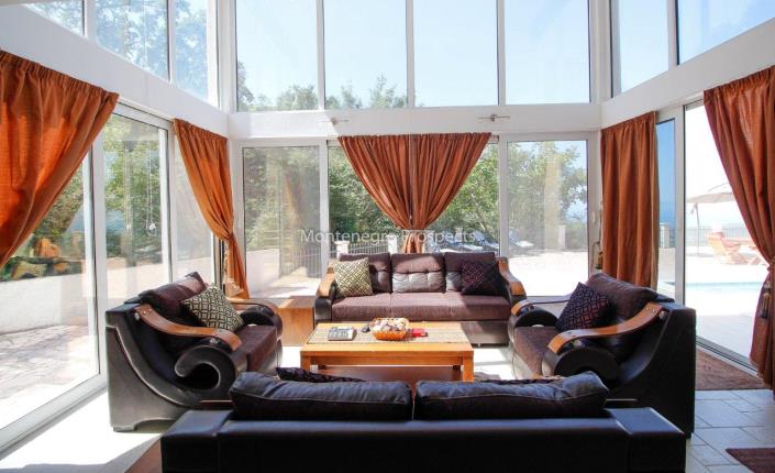 Image No.4-4 Bed Villa for sale