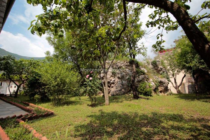 Image No.8-4 Bed House for sale