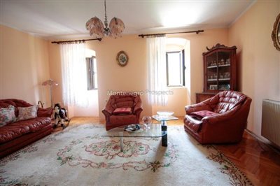 Villa-in-Dobrota-for-sale-13