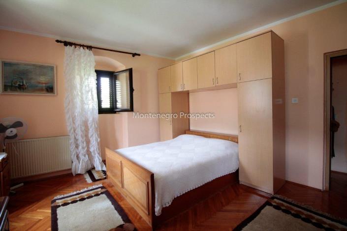 Image No.13-4 Bed House for sale