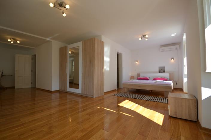 Image No.7-4 Bed Villa for sale