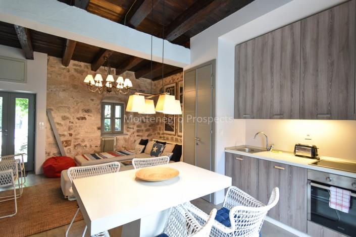 Image No.24-Maison de 2 chambres à vendre à Kotor