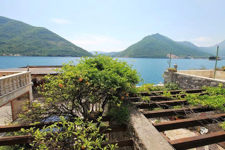 Image No.11-3 Bed House for sale