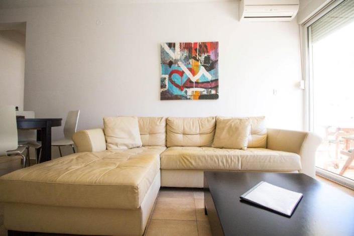 Image No.3-Appartement de 1 chambre à vendre à Kotor