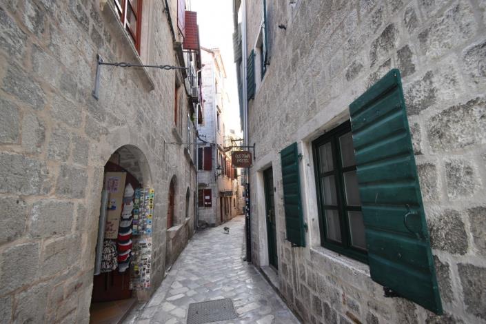 Image No.1-Maison de 2 chambres à vendre à Kotor