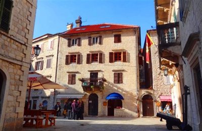 Appartement de 3 chambres à vendre à Kotor