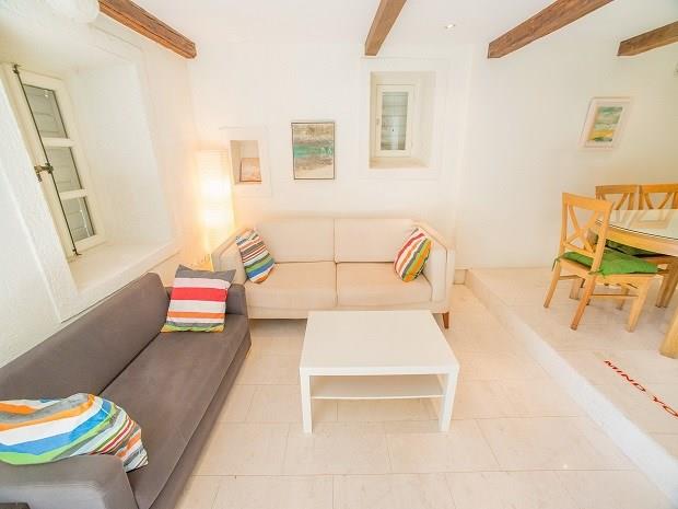 Image No.7-3 Bed House for sale