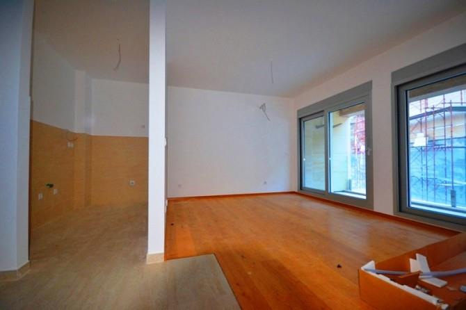 Image No.3-Appartement de 1 chambre à vendre à Skaljari