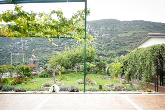 Image No.10-4 Bed House for sale