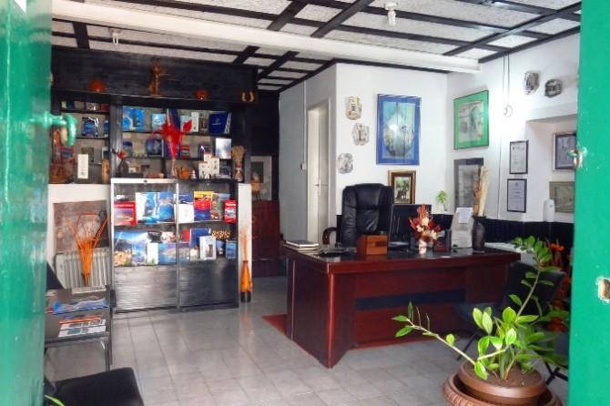 Image No.7-4 Bed House for sale