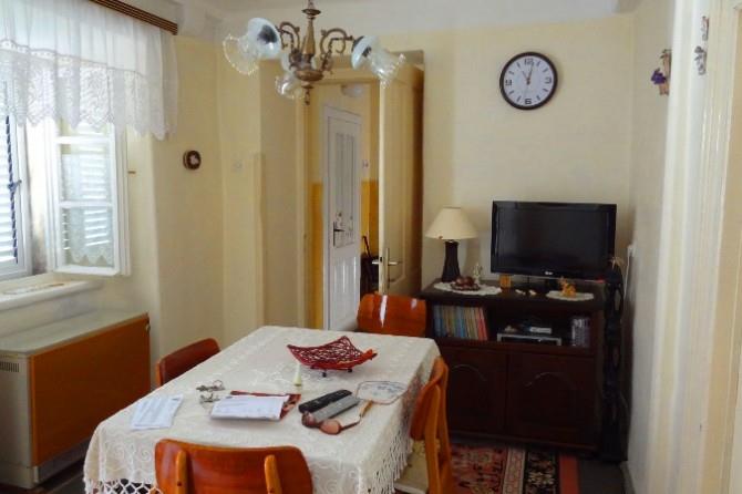 Image No.10-4 Bed House for sale