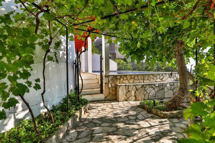 Image No.10-Villa de 5 chambres à vendre à Becici