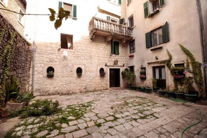 Image No.8-Appartement de 1 chambre à vendre à Kotor