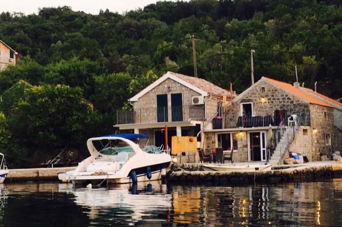 Image No.2-Maison de 1 chambre à vendre à Tivat