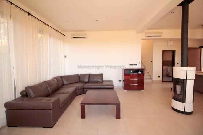 Image No.10-Maison / Villa de 3 chambres à vendre à Kavac