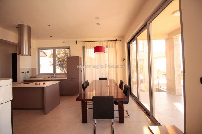 Image No.11-Maison / Villa de 3 chambres à vendre à Kavac