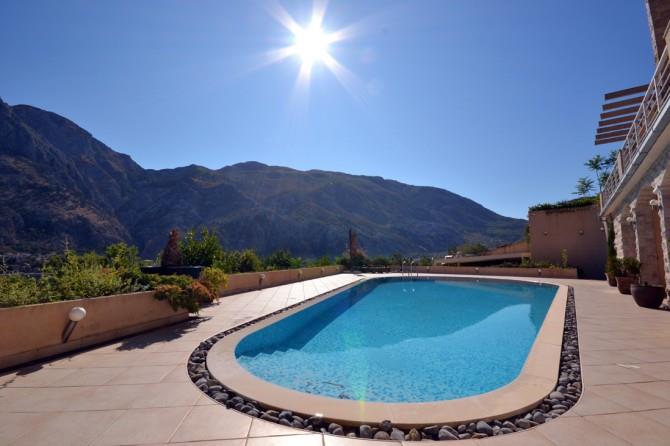 Image No.10-Appartement de 2 chambres à vendre à Kotor