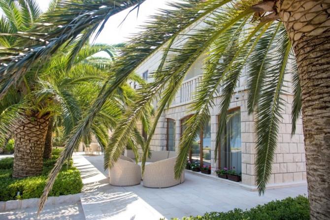 Image No.3-Villa de 4 chambres à vendre à Tivat