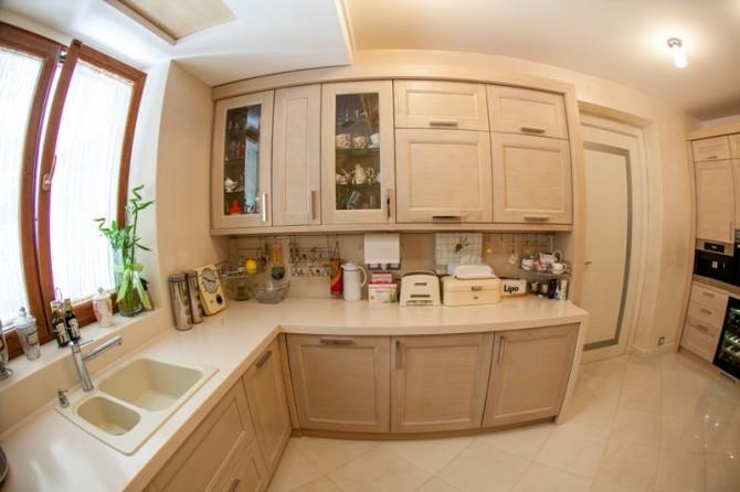 Image No.4-Villa de 4 chambres à vendre à Tivat