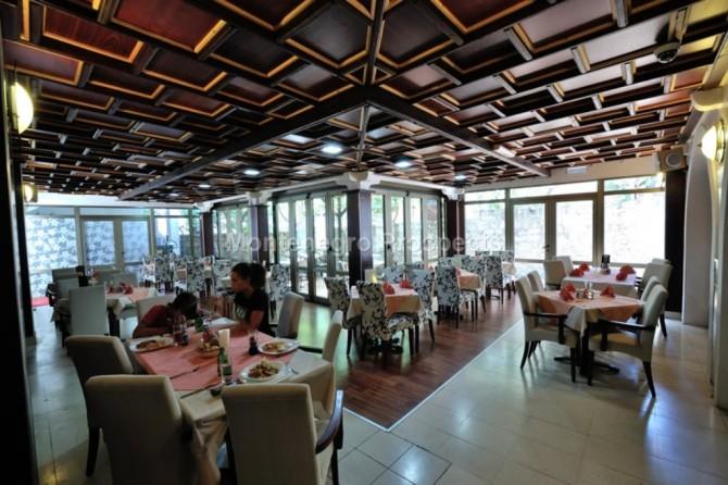 Image No.4-Un hôtel de 20 chambres à vendre à Petrovac