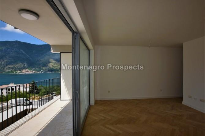 Image No.3-Appartement de 2 chambres à vendre à Dobrota