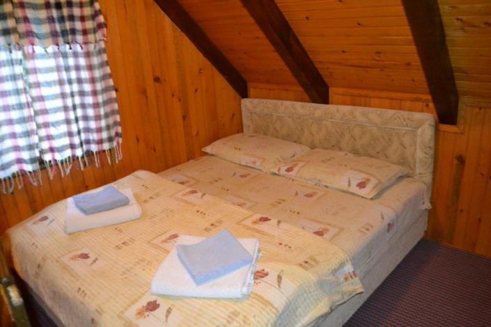 Image No.5-2 Bed House for sale