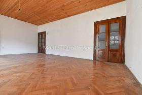 Image No.5-Maison / Villa de 3 chambres à vendre à Dobrota