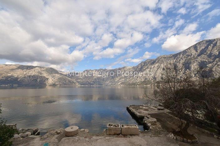 Image No.2-6 Bed House for sale