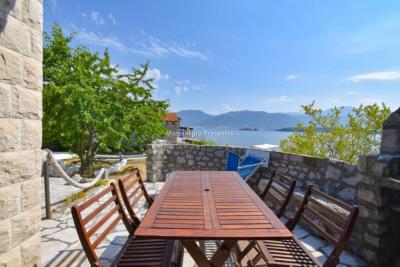 Kakrc-waterfront-semidetached-house-13082--29-