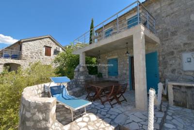 Kakrc-waterfront-semidetached-house-13082--38-