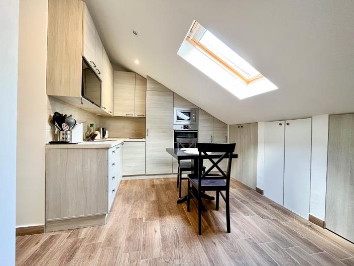 Image No.2-Studio à vendre à Kotor